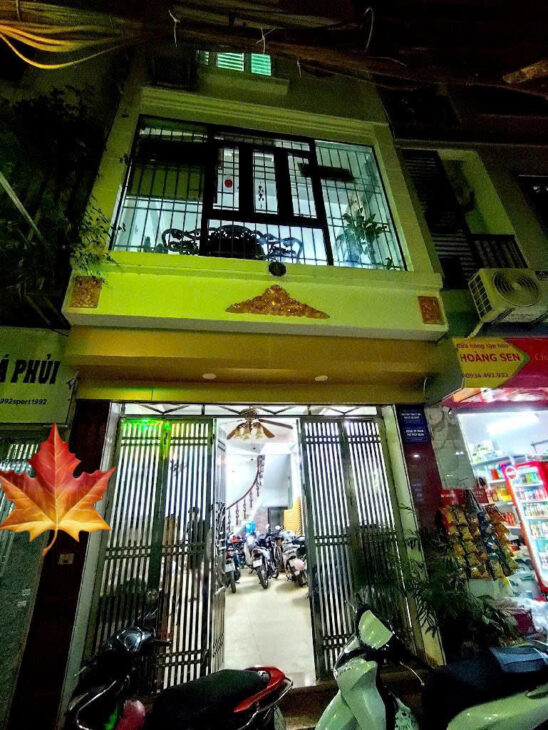 BÁN NHÀ NGÕ 192 ĐỊA TỪ – MẶT NGÕ THÔNG KINH DOANH – Ô TÔ 7 CHỖ ĐỖ TRONG NHÀ – 20M RA CHỢ ĐẠI TỪ NGÕ