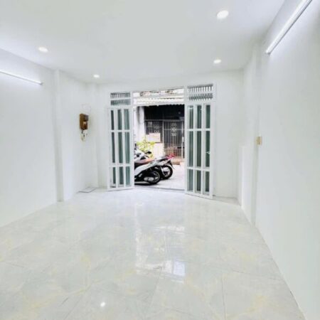 Q8 ÂU DƯƠNG LÂN HẺM 4M RỘNG 2 TẦNG MỚI ĐẸP 42M2 NGAY CHỢ RẠCH ÔNG AEON 4.xT