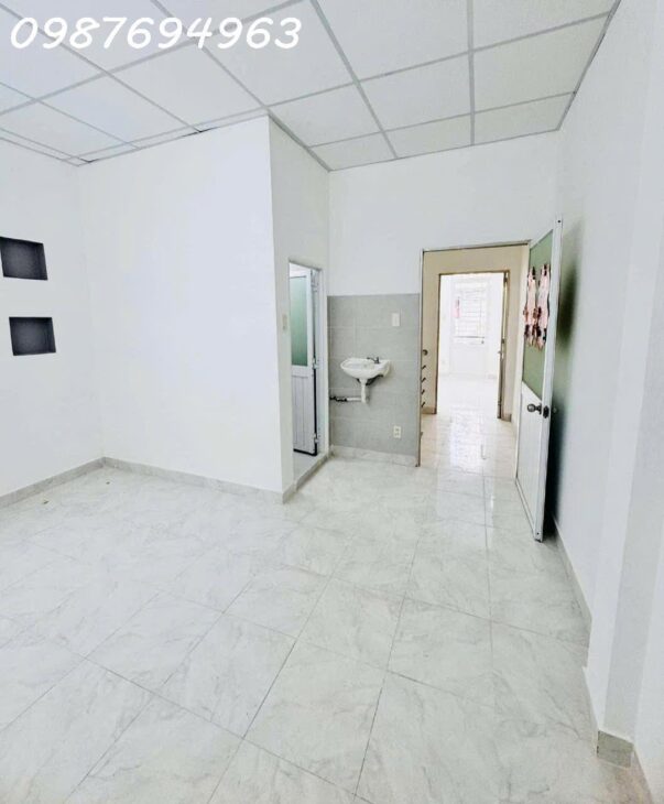 Q8 ÂU DƯƠNG LÂN HẺM 4M RỘNG 2 TẦNG MỚI ĐẸP 42M2 NGAY CHỢ RẠCH ÔNG AEON 4.xT