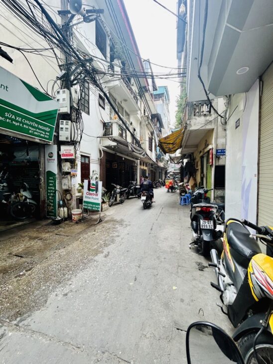 Bán nhà đẹp Gia Quất – Dân Xây – Ô tô – 40m2 – 4 tầng – Nhỉnh 5 tỷ (TL)