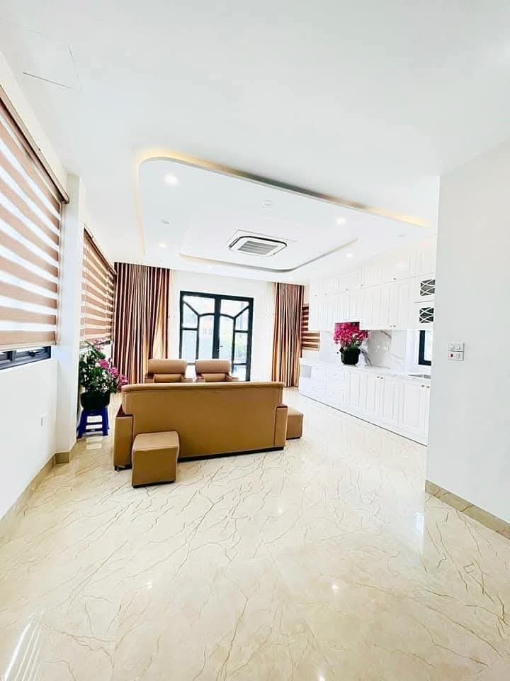 NGUYỄN KHANG – TRẦN DUY HƯNG – Ô TÔ – THANG MÁY – LÔ GÓC – VĂN PHÒNG – HƠN 15 TỶ