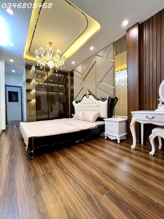 CẦN TIÊN BÁN GÂP NHÀ TẠI ĐỘI CẤN, BA ĐÌNH.28M, 4T, FULL NỘI THẤT XỊN. GIÁ BÁN 6.3 TỶ