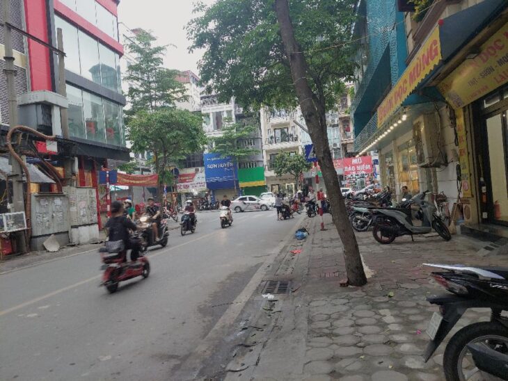 Cực hiếm! Mặt phố Đoàn Thị Điểm 40m2 mặt tiền 5.4m căn góc kinh doanh đỉnh