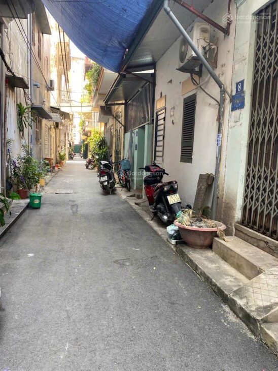 Bán nhà cấp 4 phố Ngô Quyền phân lô cán bộ 2 mặt ngõ, giá hấp dẫn bất ngờ, 50m giá: 8,4 tỷ