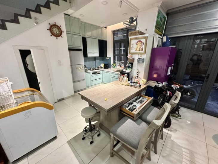 BÁN NHÀ BẠCH ĐẰNG, KHU SÂN BAY- NHÀ ĐẸP KTS THIẾT KẾ – LÔ GÓC 2 MẶT Ô TÔ TRÁNH – 60M2.