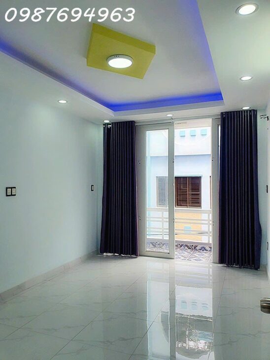 Q5 TRẦN BÌNH TRỌNG HẺM 1TRỤC THÔNG QUA NGUYỄN BIỂU 4 TẦNG BTCT 5PN KHU VỰC HIẾM CĂN BÁN 9.XT