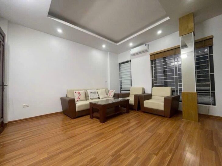 Bán Nhà Phố Pháo Đài Láng. KV TT Đống Đa_Nhà Đẹp,NhiềuTiên Ích.