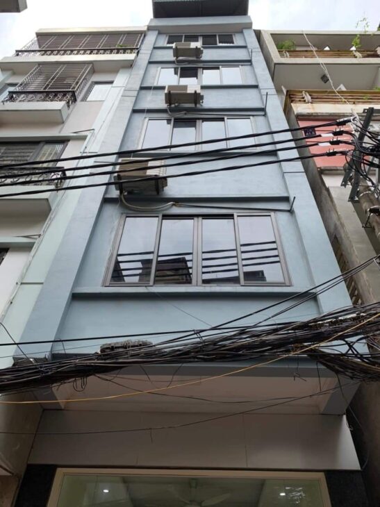 Bán nhà ngay viện Phương Đông – Cổ Nhuế, ô tô đỗ cửa, dân xây chắc chắn 55mx5t chỉ 6.7 tỷ