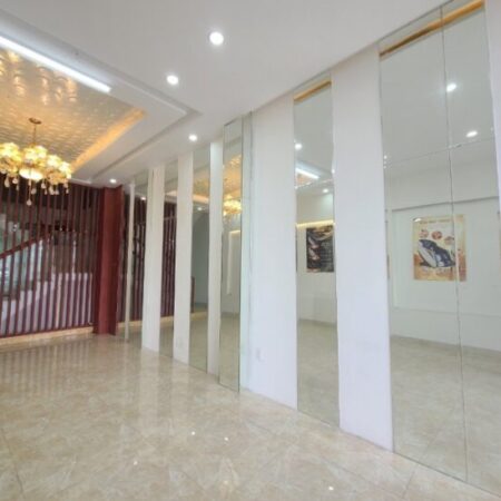 Mặt tiền kinh doanh khủng -Nguyễn Hữu Thọ -Hải Châu – Giá chỉ 11,4 tỷ.