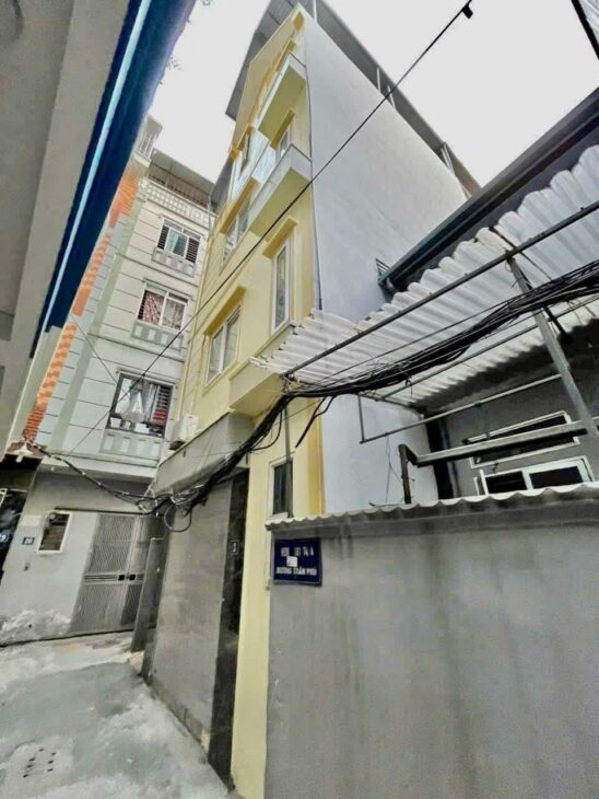Hiếm – bán nhà Trần Phú – Văn Quán – Hà Đông SD 40m2 – MT5m – Giá 6 tỷ