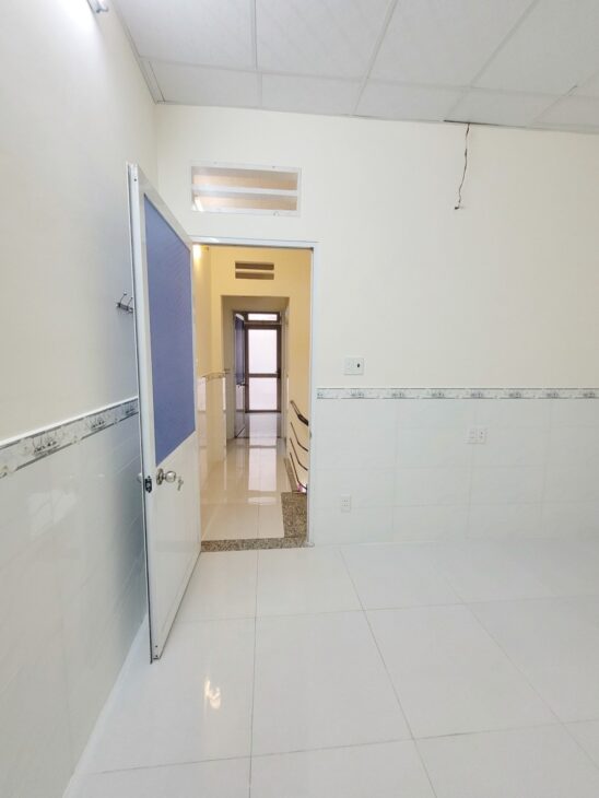 Nhà ĐINH BỘ LĨNH, BT, cần bán gấp, 40m2, giá chỉ 6.5 tỷ