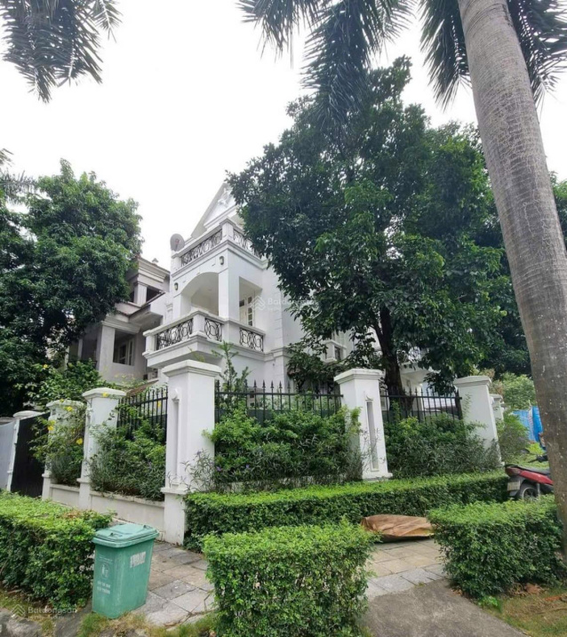 Bán nhà biệt thự siêu đẹp tại Ciputra Hà Nội, 245m2, giá tốt nhất chỉ 380 triệu/m²