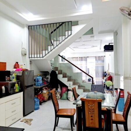 Bán nhà 64m2, 2 tầng, 3PN, ngõ Lê Văn Quới, Bình Tân – 5.9 tỷ