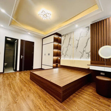 Bán nhà Phố Hào Nam_Vài bước ra phố_6 tầng đẹp lung linh_29mx6T_ Giá: 7.15 Tỷ.