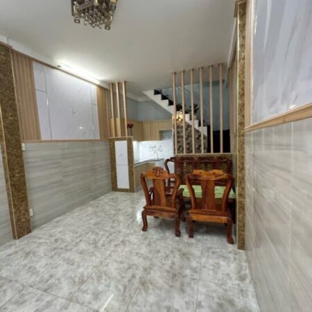 Bán nhà SHR hẻm 737// Lạc Long Quân, p10, Tân Bình, 3m7 x 8.5m, chỉ 3,8 tỷ.