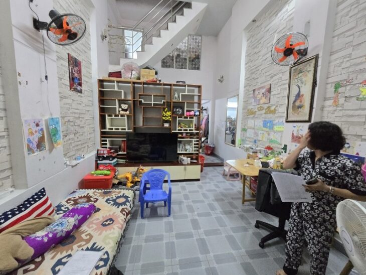 Bán nhà 64m2, 3 tầng, 3PN, 2WC, ngõ 49 Hiệp Bình Chánh, Thủ Đức – 4.6 tỷ