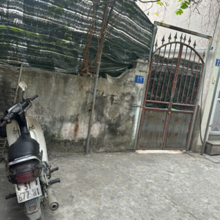 Bán đất tặng nhà C4 Ngô Gia Tự – Ô tô – 15m ra phố -50m2 nhỉnh11 tỷ