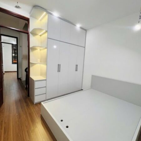 BÁN NHÀ NGUYÊN HỒNG VIP, 4 TẦNG, KINH DOANH ĐỈNH, OTO VỈA HÈ, 2 THOÁNG, GIÁ CHỈ 17.3 TỶ!