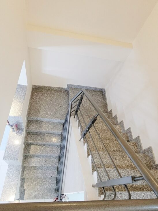 Nhà ĐINH BỘ LĨNH, BT, cần bán gấp, 40m2, giá chỉ 6.5 tỷ