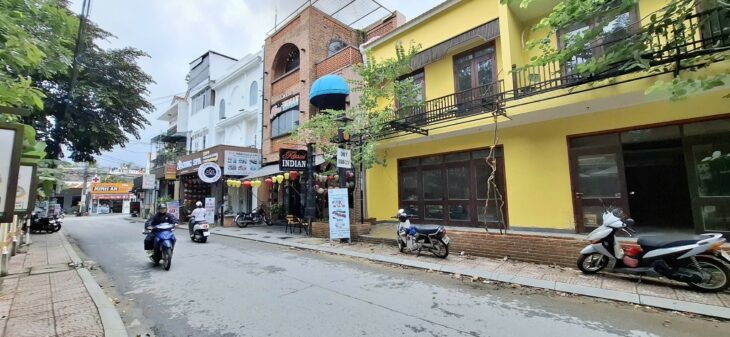 Nhà Hàng 3 tầng khu phố Tây Cao Hồng Lãnh -Hội An – Giá chỉ 29 tỷ . Nhà Hàng 3 tầng khu phố Tây Cao Hồng Lãnh -Hội An – Giá chỉ 29 tỷ .