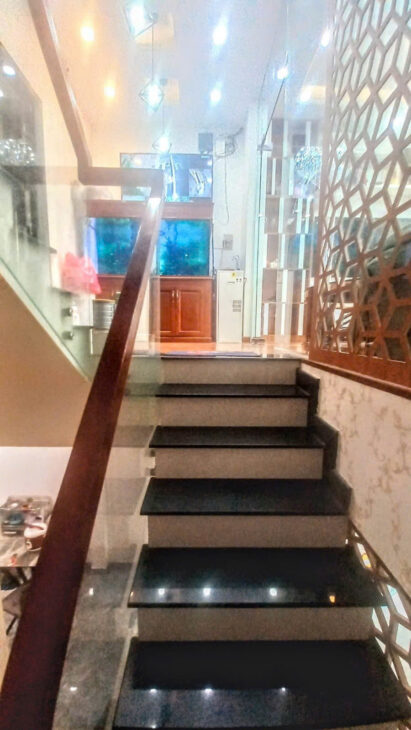 NHÀ ĐẸP VỊ TRÍ VIP TAM PHÚ – TAM HÀ – PHẠM VĂN ĐỒNG HẺM XE TẢI – 4 TẦNG ĐÚC – DT SÀN 208 M2 – GIÁ