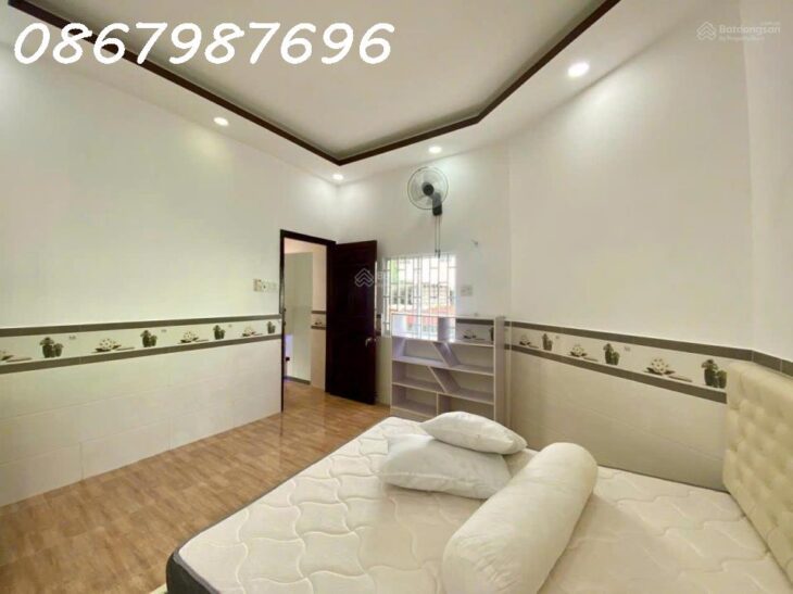 HIẾM! Bán Nhà Phố Nha Trang, Ô Tô Đỗ Cửa, Giá Chỉ 2 Tỷ 850 Triệu – Gần Tháp Bà Ponagar