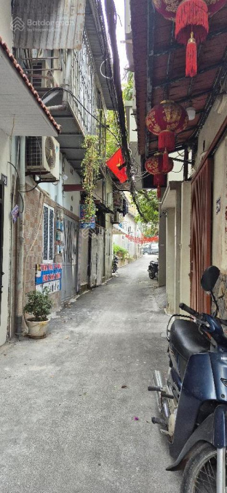 Bán nhà 1 tầng vị trí đẹp cách phố Âu Cơ 2 nhà – gần Hồ Tây, chợ hoa Quảng An