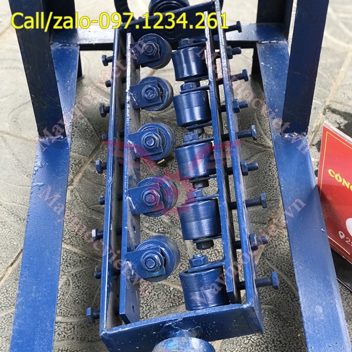 Máy duỗi sắt thép xây dựng 10 lô giá rẻ