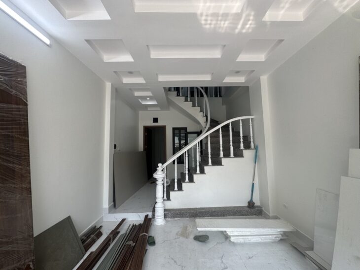 BÁN NHÀ HOÀNG LIỆT, HOÀNG MAI, Ô TÔ GẦN NHÀ, 40M2, 9.65 TỶ