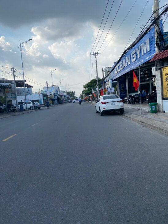 BÁN NHÀ MẶT TIỀN NGUYỄN ẢNH THỦ