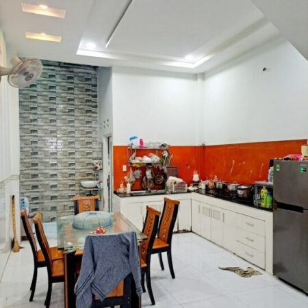 BÁN NHÀ CHỈ 1 SẸC Ở LÊ VĂN QUỚI, ĐƯỜNG NHỰA 10M BÌNH TÂN , 65M2, 2 TẦNG