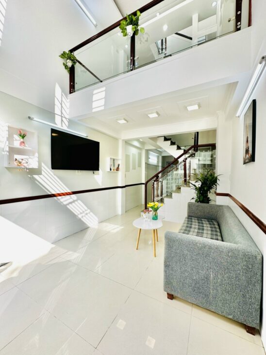 Bán nhà giá 4.8 tỷ, DƯƠNG QUẢNG HÀM, 3 lầu 4 phòng.