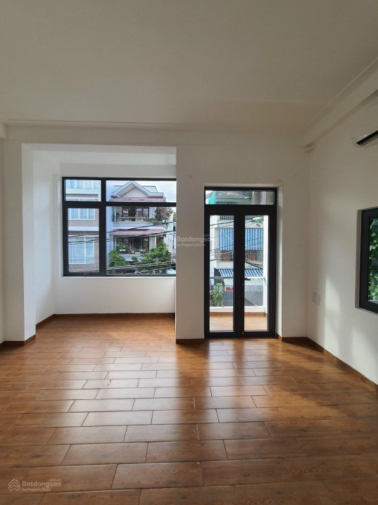 mang đến thuê ngôi nhà đẹp 4 tầng Mạc Đỉnh đưa ra