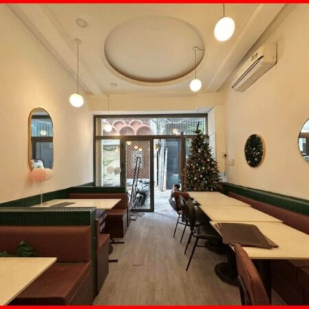 Nhà 2 Tầng Mặt Tiền Hoàn Kiếm Cho Thuê – Ô Tô Đỗ Cửa!