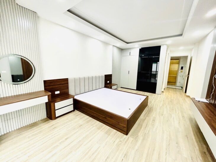 CĂN HỘ DICH VỤ NGUYỄN KHÁNH TOÀN 60M2 x 6T THANG MÁY, 10 PKK CHỈ 15 TỶ