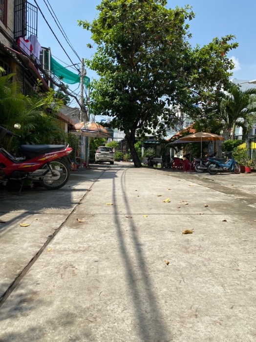 Mặt tiền hẻm xe hơi Phạm Thế hiển 4.4×13 chỉ 4 tỷ 7