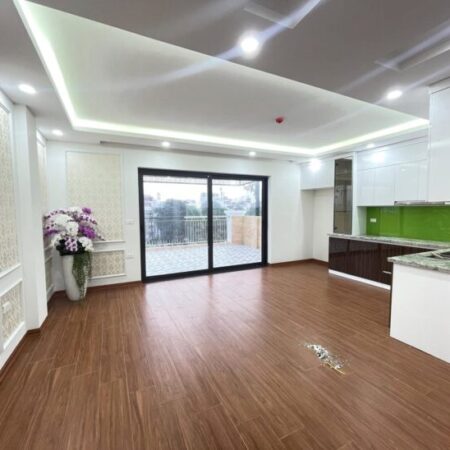 MẶT PHỐ QUẬN CẦU GIẤY – 8 TẦNG – THÔNG SÀN – THANG MÁY – KINH DOANH ĐỈNH – NHỈNH 33 TỶ