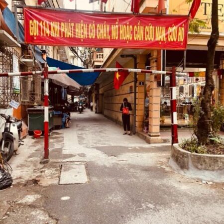 ĐỘI CẤN – BA ĐÌNH – 41M2 x 4TẦNG – 15M RA Ô TÔ- THÔNG SÀN – NHỈNH 6 TỶ