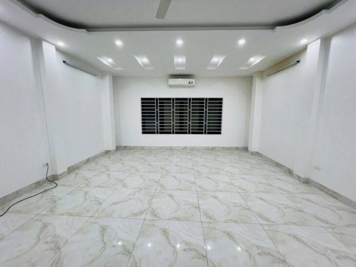 TÔN ĐỨC THẮNG – ĐỐNG ĐA – 70M2- THANG MÁY- SỔ A4- VĂN PHÒNG CÔNG TY – HƠN 15 TỶ