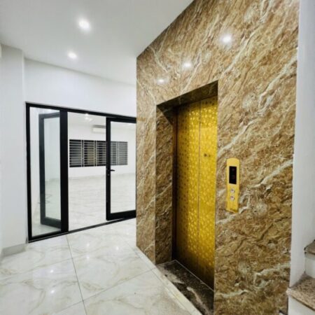 TÔN ĐỨC THẮNG – ĐỐNG ĐA – 70M2- THANG MÁY- SỔ A4- VĂN PHÒNG CÔNG TY – HƠN 15 TỶ