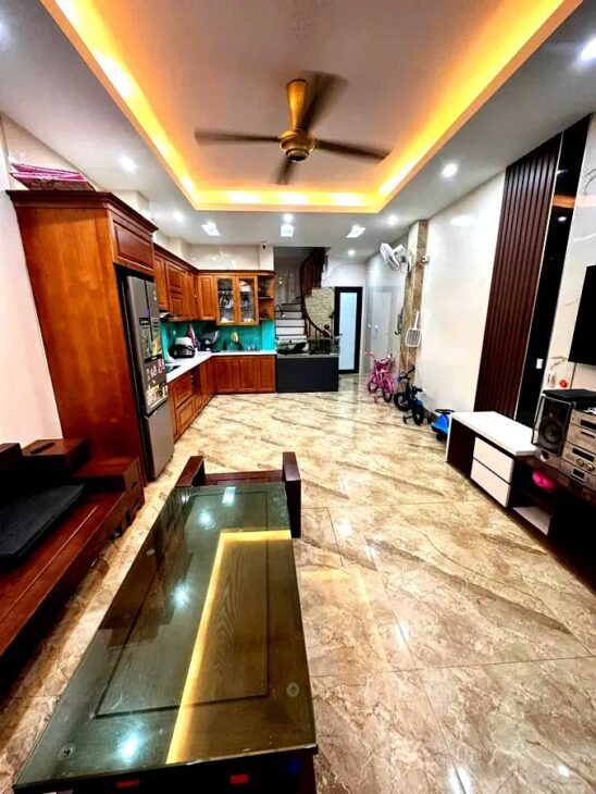 Bán nhà Phú Mỹ, Nam Từ Liêm diện tích 38m2 mặt tiền 4.2m, Ngõ OTO, gần phố, Full nội thất
