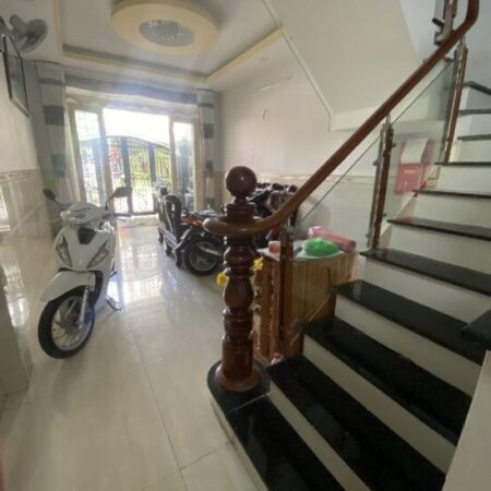 Bán nhà mặt phố Thạnh Xuân 31, Q.12, 99m², 7.6 tỷ, 3 tầng