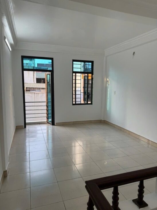 Bán nhà rẻ nhất khu vực Kim Giang, Thanh Trì, 3 bước ô tô ra phố, 4T, DTSD 40m2, 6.4 tỷ