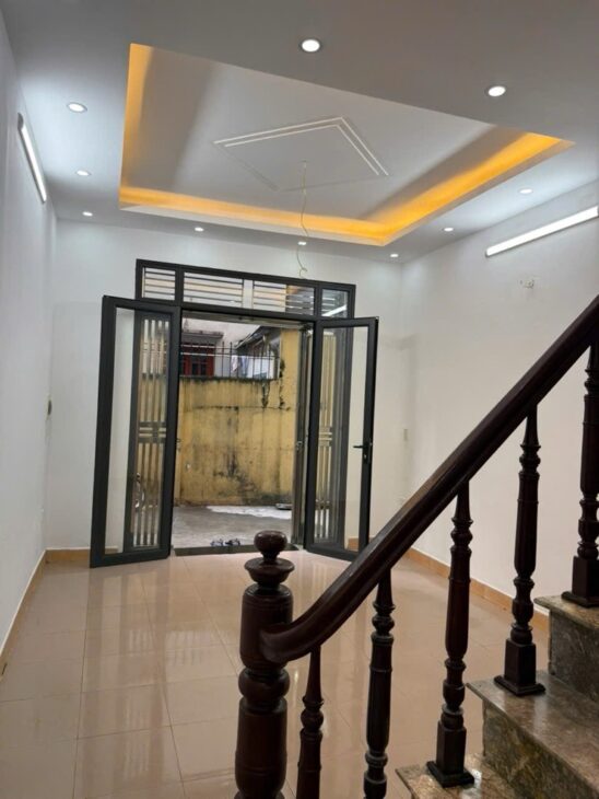 Bán nhà rẻ nhất khu vực Kim Giang, Thanh Trì, 3 bước ô tô ra phố, 4T, DTSD 40m2, 6.4 tỷ