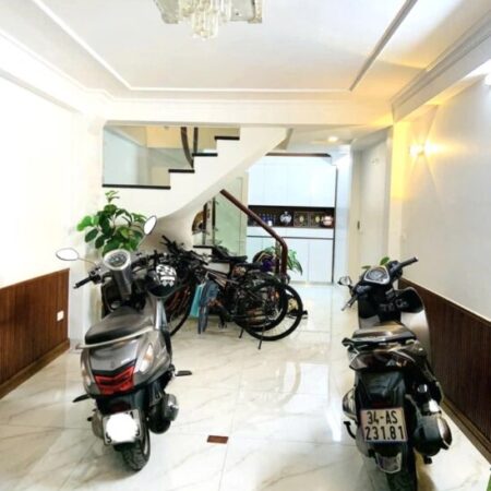 NHÀ YÊN HOÀ 48M2 X 5 TẦNG – 13.5 TỶ – NGÕ TO 3 BÁNH QUAY ĐẦU