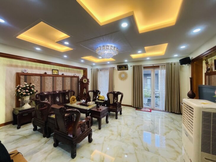Biệt Thự P.Tân Sơn Nhì, 6.7X18, TT Tân Phú, 4 tầng siêu đẹp