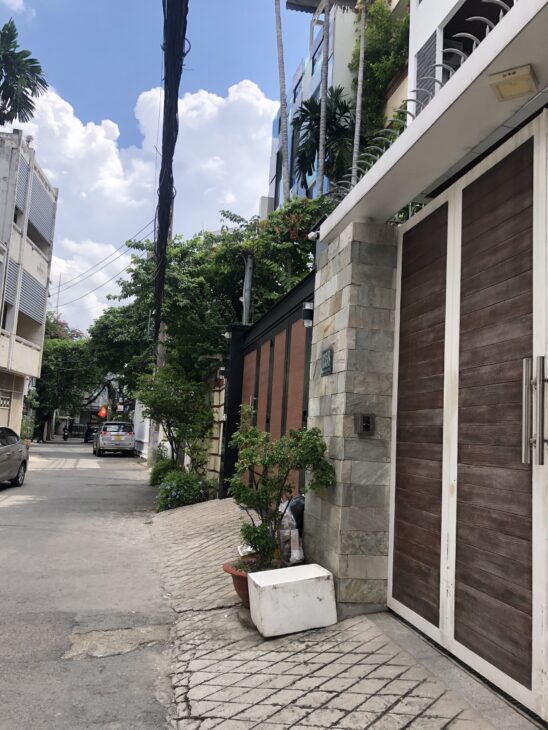 Căn góc, vị trí đẹp XVNT, P25, B Thạnh – Cách mặt tiền chỉ 30m, ngang 4.2m, gia chỉ 4,3 tỷ.