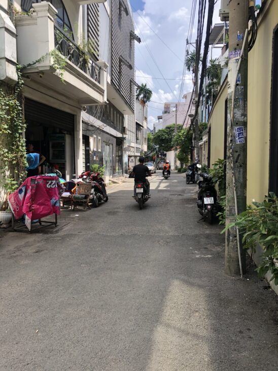 Căn góc, vị trí đẹp XVNT, P25, B Thạnh – Cách mặt tiền chỉ 30m, ngang 4.2m, gia chỉ 4,3 tỷ.