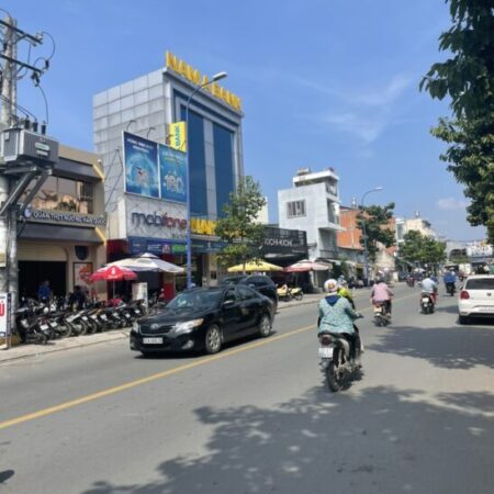 Bán gấp nhà mặt tiền 24x78m giá 115 tỷ Đường Lê Thị Hà