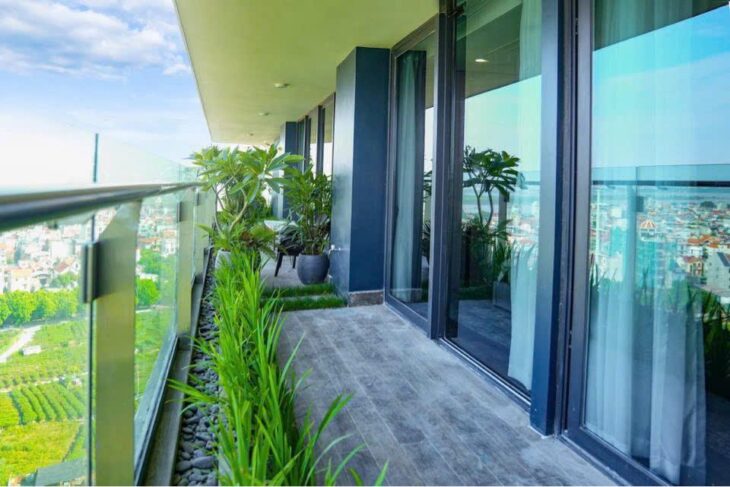 BÁN CĂN HỘ CHUNG CƯ CAO CẤP SUNSHINE GOLDEN RIVER, GIÁ CHỈ 24 TỶ, DIỆN TÍCH 212M2, 4PN, 3WC, GIÁ